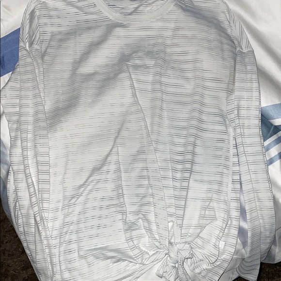 Lululemon shirt
